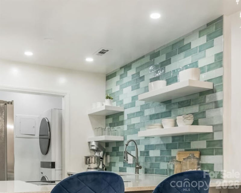 1612 Sharon Rd #68, Charlotte, NC 28210