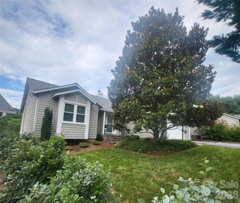 35 Cedarcliff Cir, Asheville, NC 28803