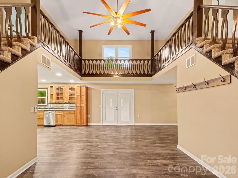3361 47th Avenue Pl, Hickory, NC 28601