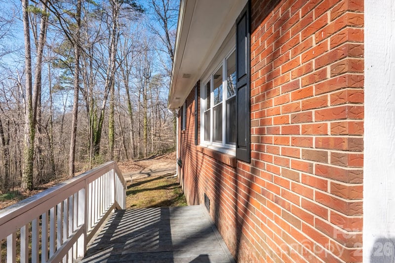 926 Mauney Rd, Stanley, NC 28164