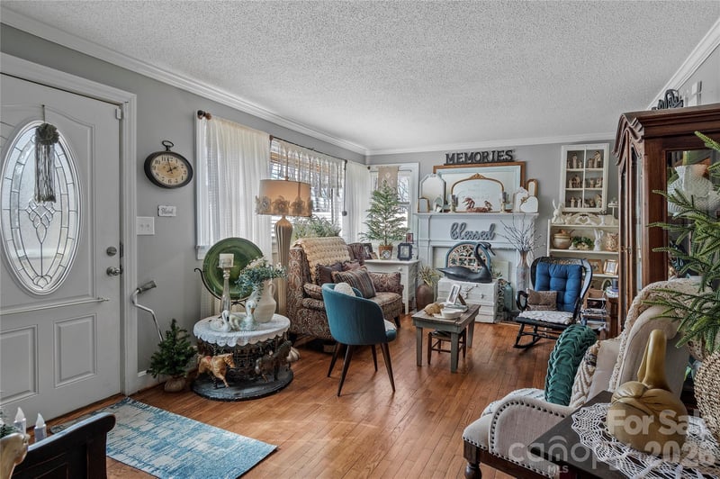113 Hardy St, Jonesville, NC 28642
