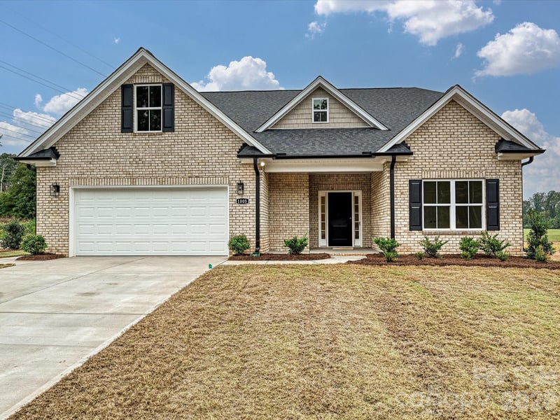 1296 Archer Loop Dr, Waxhaw, NC 28173