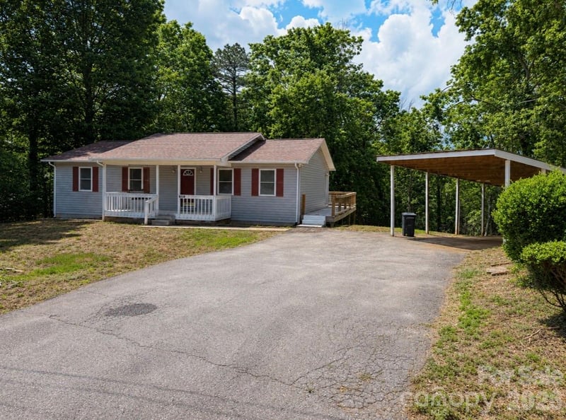628 Hidden View Loop, Marion, NC 28752