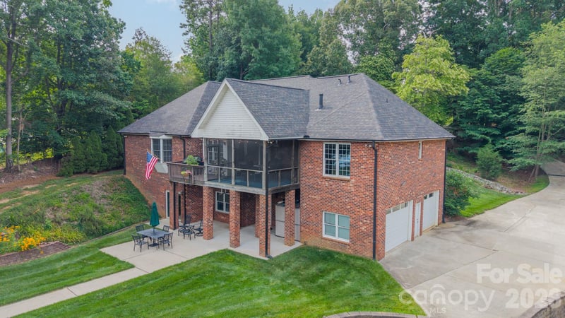 7545 Rabbit Cir, Denver, NC 28037