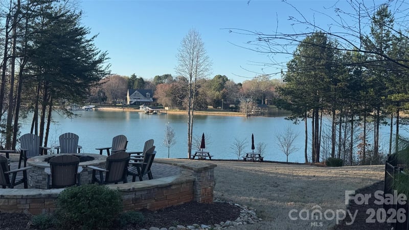 107 Nablus Trl #E, Mooresville, NC 28117
