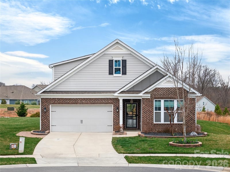 129 Rosebay Dr, Mooresville, NC 28117