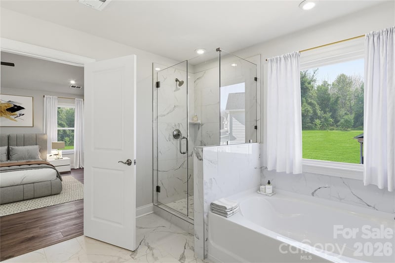 4145 Vista Pine Dr, Charlotte, NC 28215