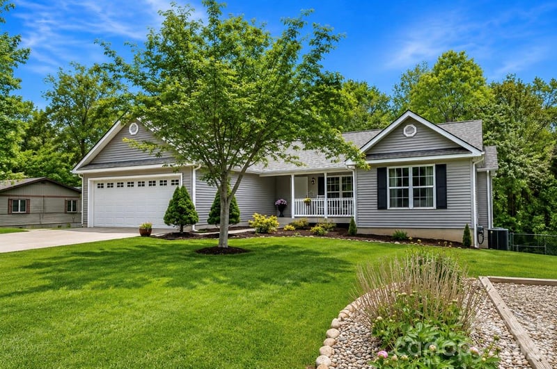152 Joe Jenkins Rd, Fairview, NC 28730