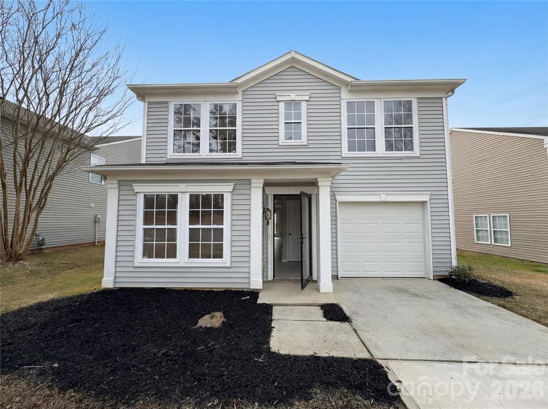 1911 Almond Hills Dr, Charlotte, NC 28262
