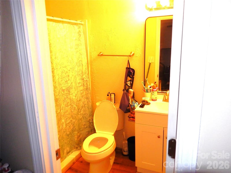 549 Brent Rd, Raleigh, NC 27606