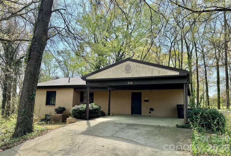 316 Prince St, Kannapolis, NC 28083
