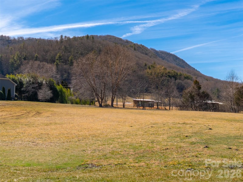 00 Saddle Club Ln, Hendersonville, NC 28739