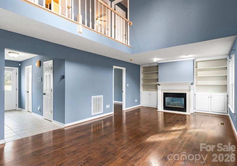 22 31st Avenue Ct, Hickory, NC 28601