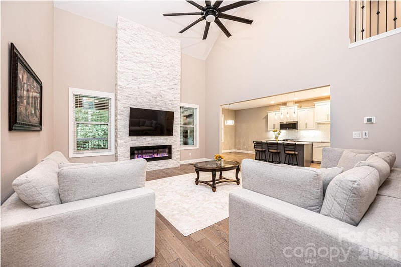 754 River Bend Dr, Granite Falls, NC 28630