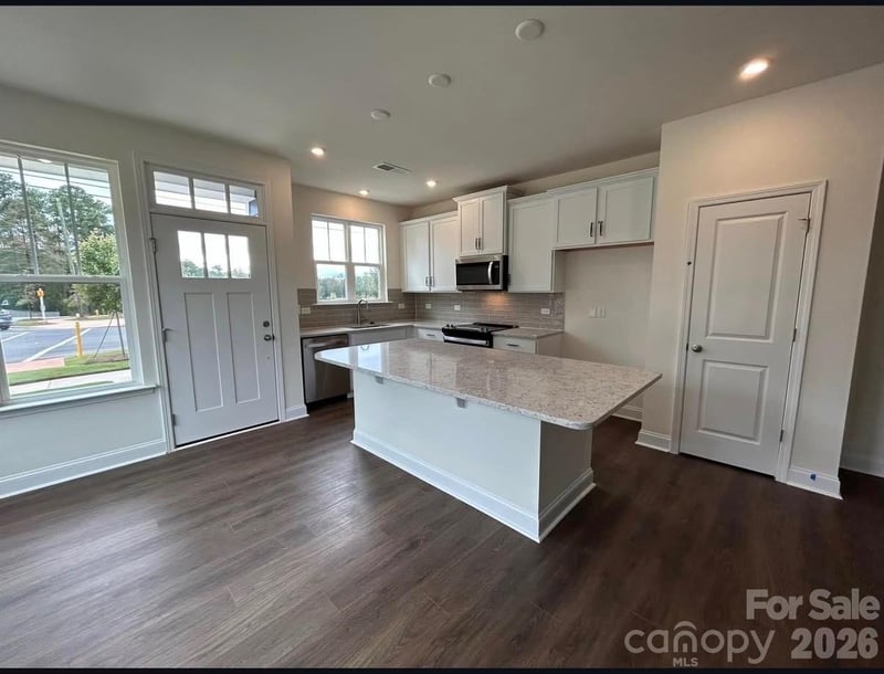 1075 South Point Rd, Belmont, NC 28012