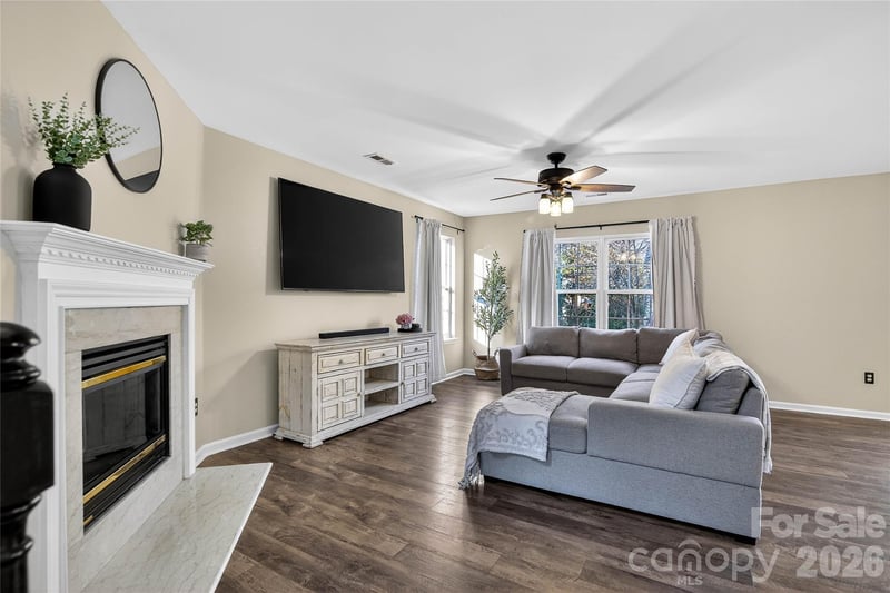 8704 Laurel Run Dr, Charlotte, NC 28269