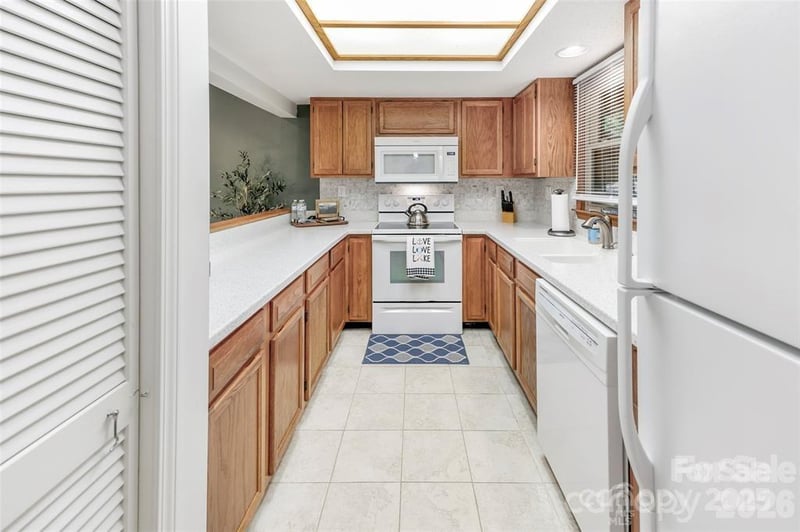 385 Whitney Blvd #2, Lake Lure, NC 28746