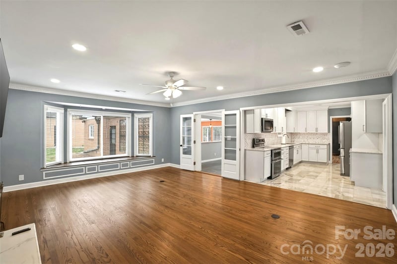 2637 Armstrong Cir, Gastonia, NC 28054