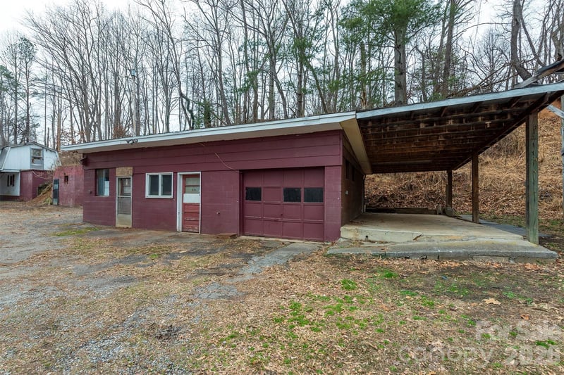 175 - 179 River Ln, Canton, NC 28716
