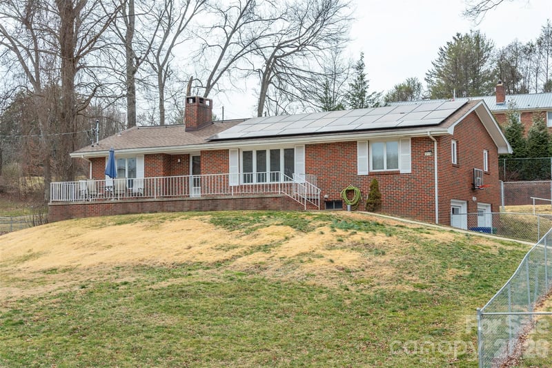 318 Old Leicester Hw, Asheville, NC 28806