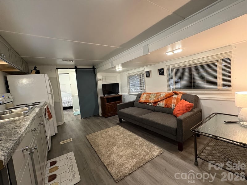 200 Badin View Rd, New London, NC 28127