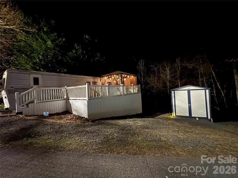 200 Badin View Rd, New London, NC 28127