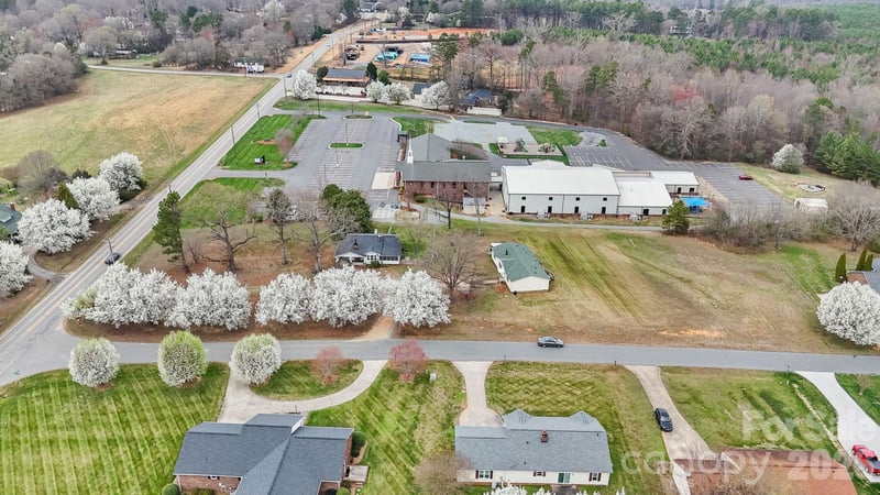 15420 Lucia Riverbend Hw, Stanley, NC 28164