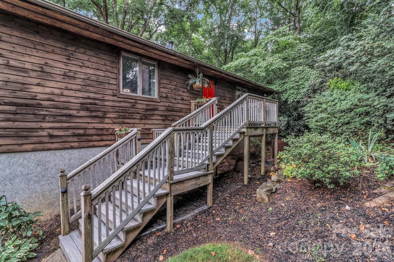 603 Rose Hill Rd, Asheville, NC 28803