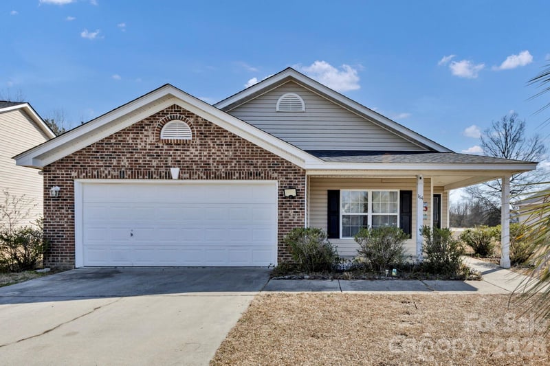 164 Alexander Pointe Dr, Hopkins, SC 29061