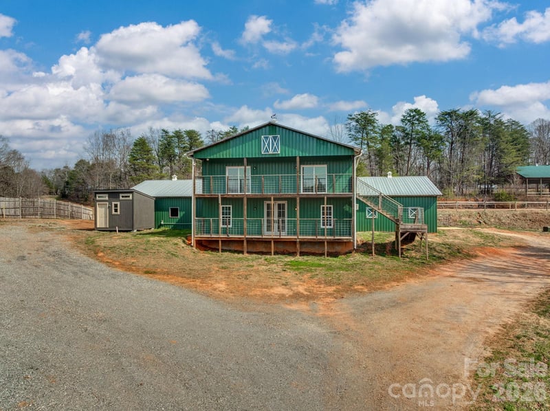 1487 Hayes Rd, Columbus, NC 28722