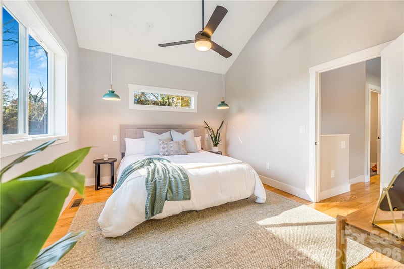 67 Crestfield Ave, Asheville, NC 28804