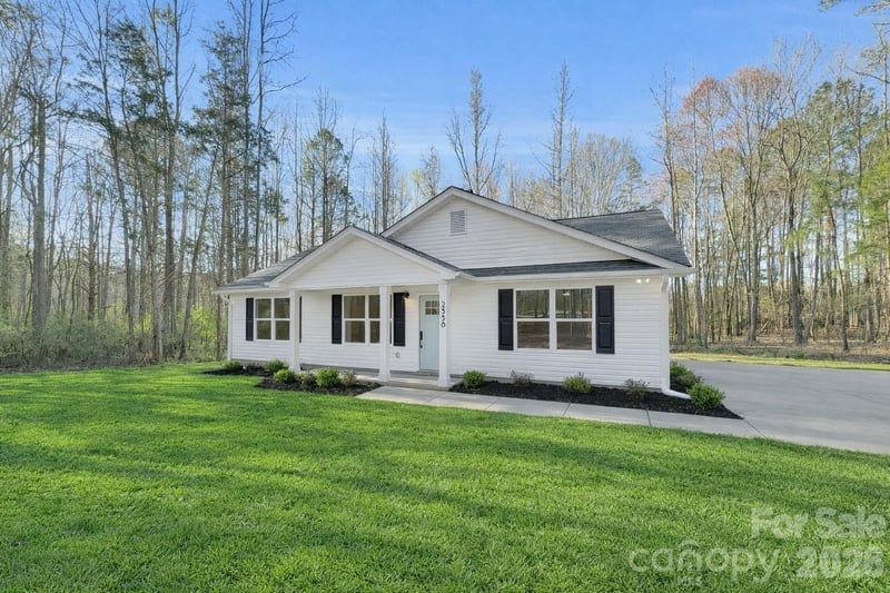 2338 Neill Rd, Lancaster, SC 29720