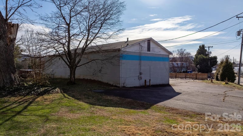 161 Laurel St, Valdese, NC 28690