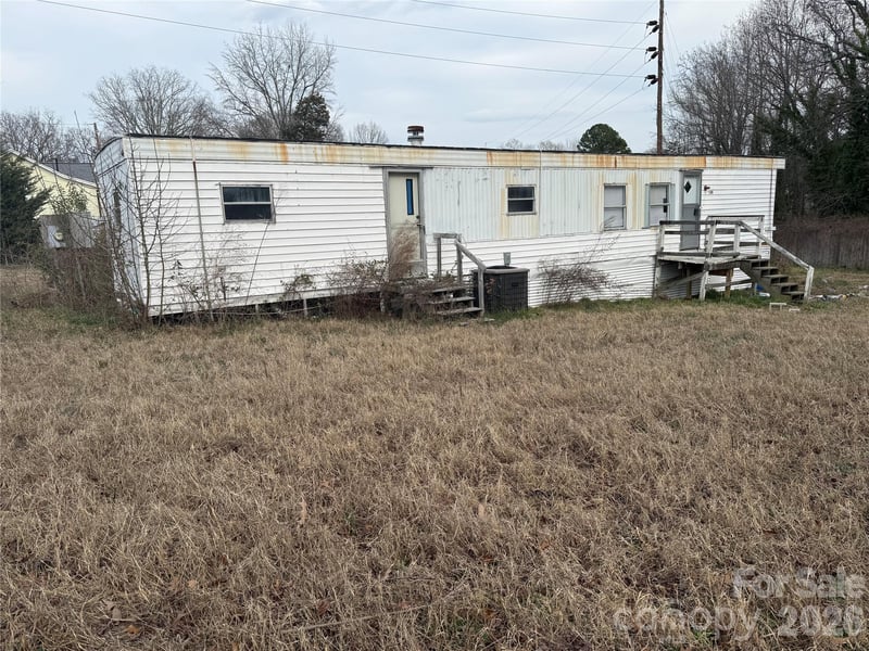 100 Stella St, Clover, SC 29710