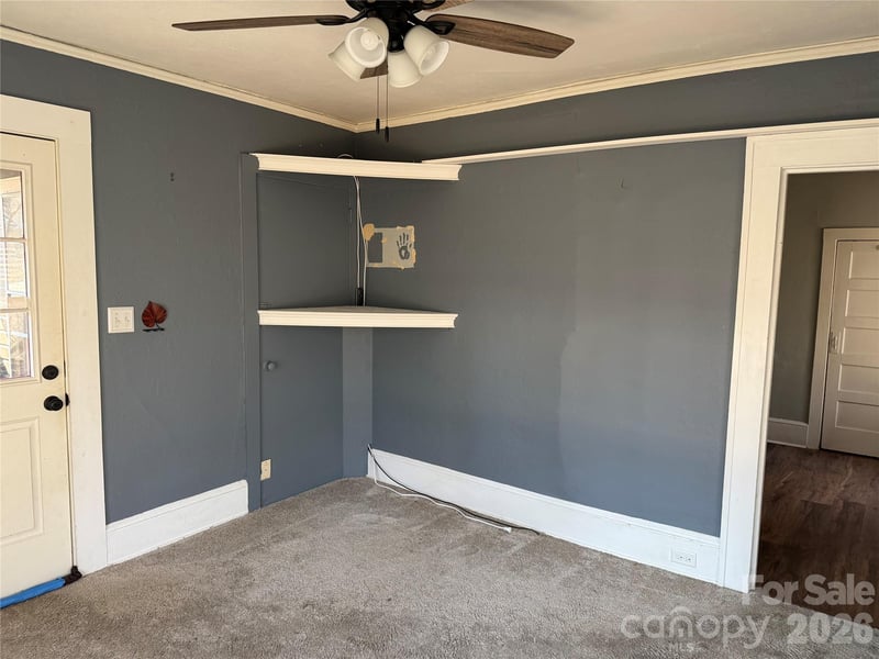 25 Craig Cir, Asheville, NC 28805