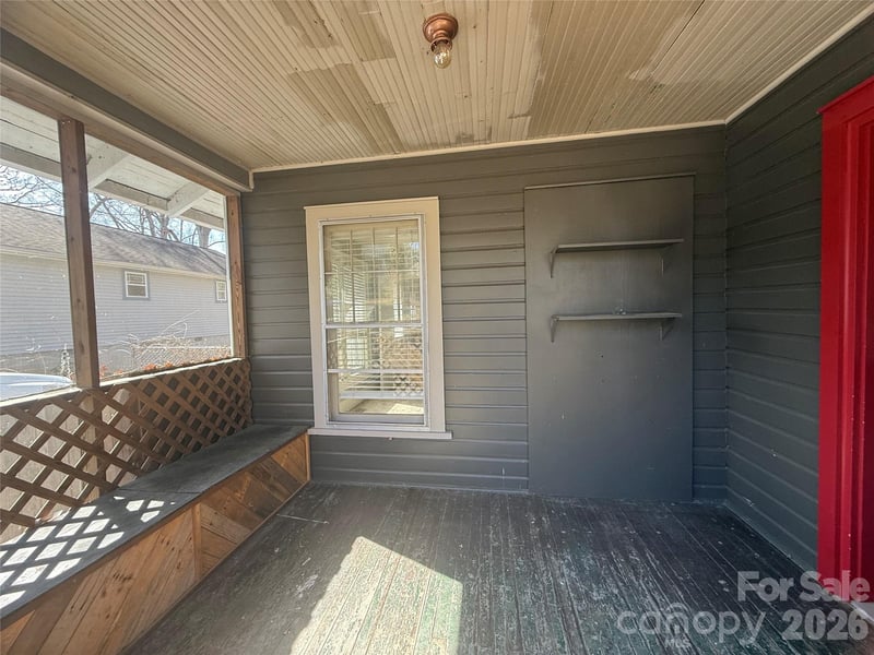 25 Craig Cir, Asheville, NC 28805