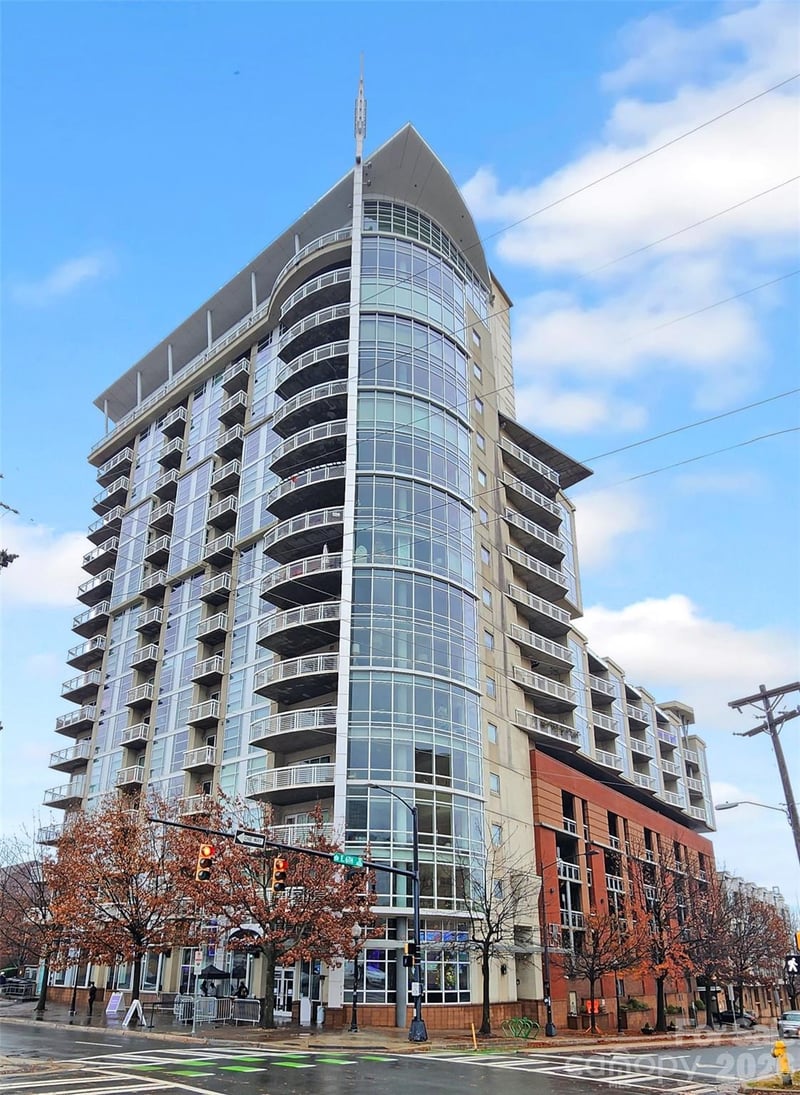 505 6th St #301, Charlotte, NC 28202