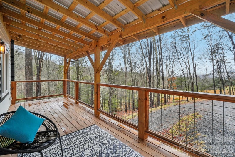 1791 Rabbit Skin Rd, Waynesville, NC 28786