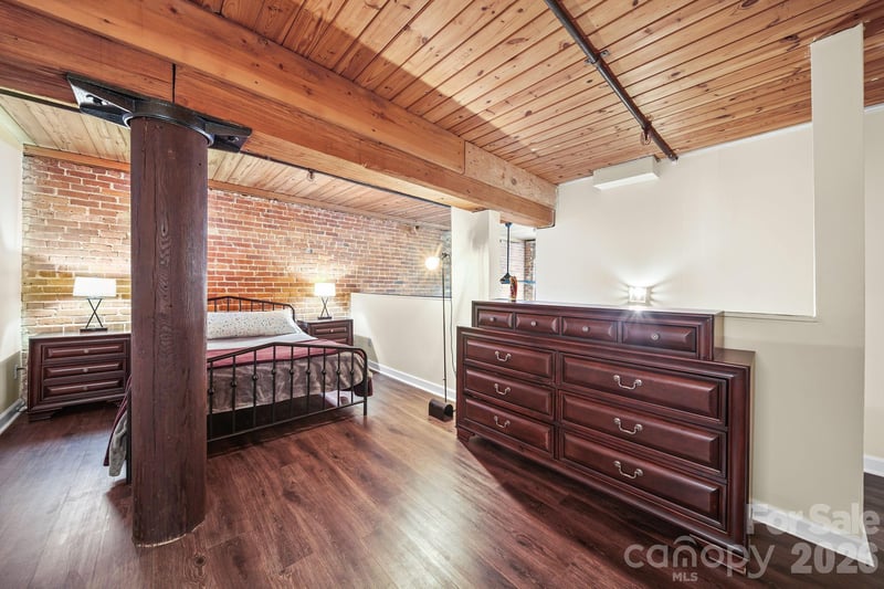 201 Hoskins Rd #129, Charlotte, NC 28208