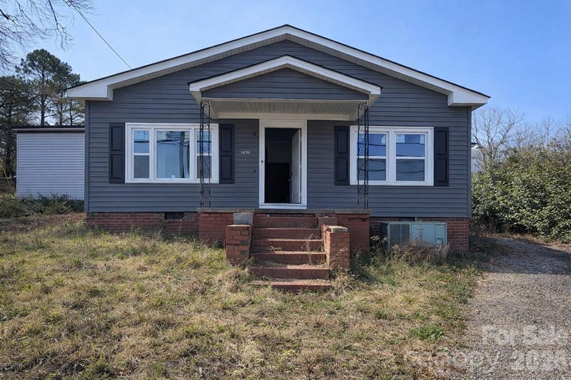 543 Salisbury Hwy St, Wadesboro, NC 28170