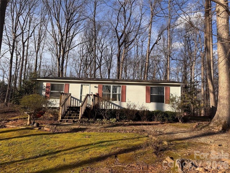 121 Shady Ln, Troutman, NC 28166