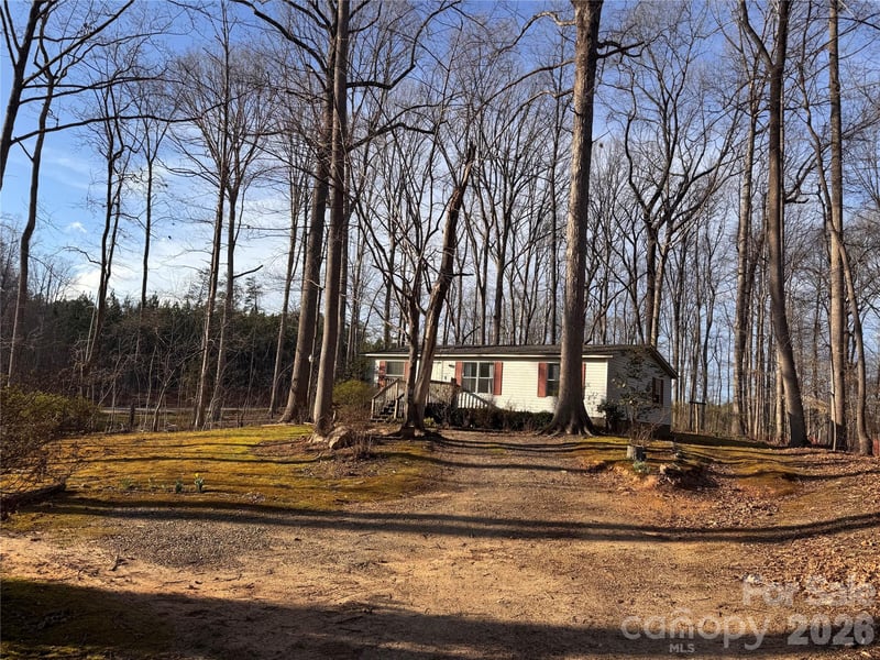 121 Shady Ln, Troutman, NC 28166