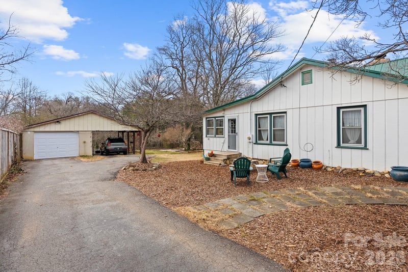 271 Pisgah View Rd, Asheville, NC 28806