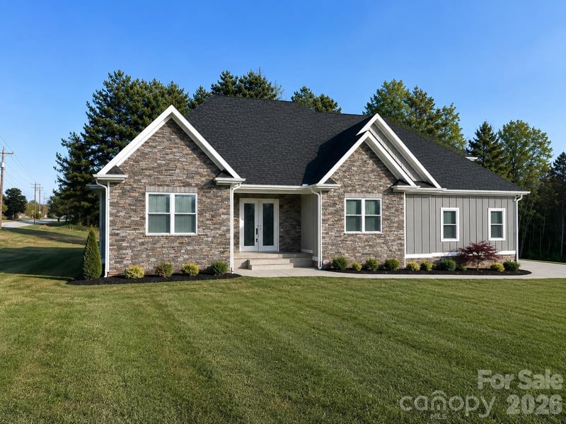 3508 Alfalfa St, Conover, NC 28613