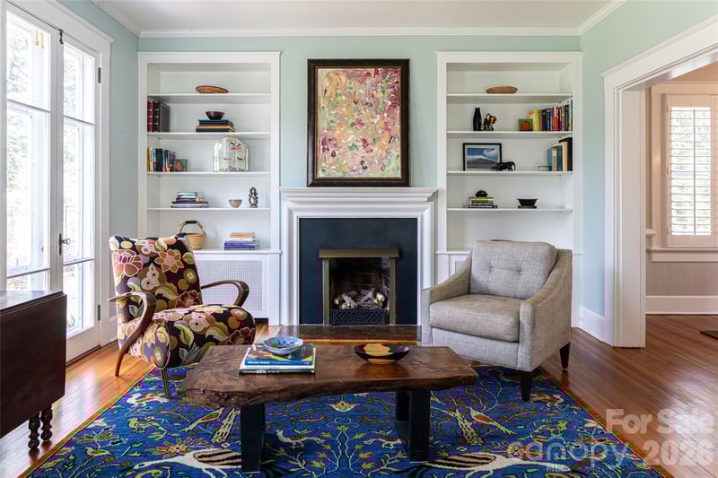 18 Edgemont Rd, Asheville, NC 28801