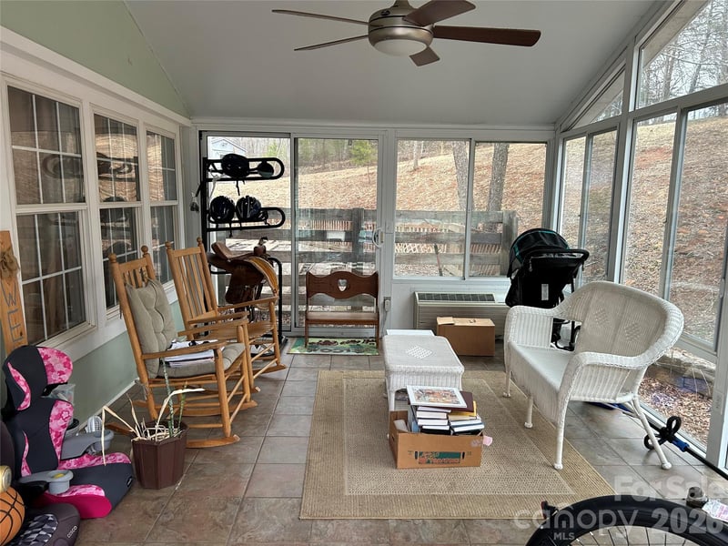322 Balmy Ln, Rutherfordton, NC 28139
