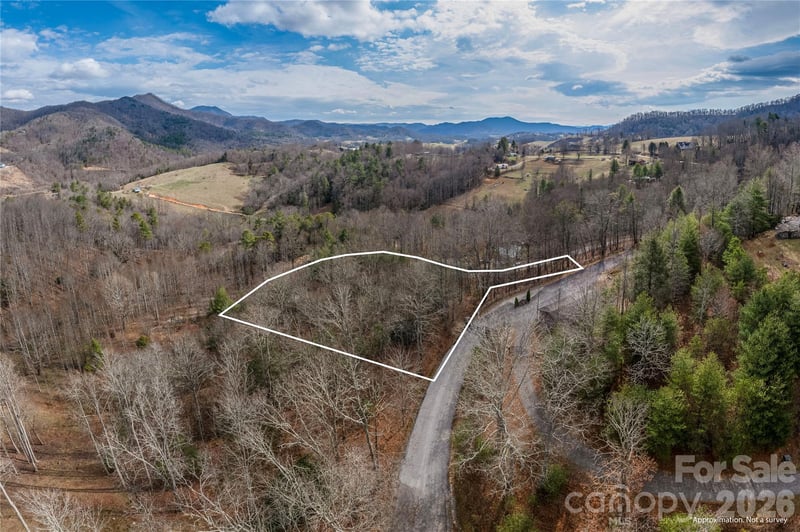 4 Gingham Dr #4, Waynesville, NC 28785