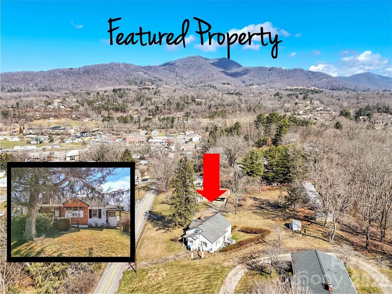 301 Mulberry St, Clyde, NC 28721