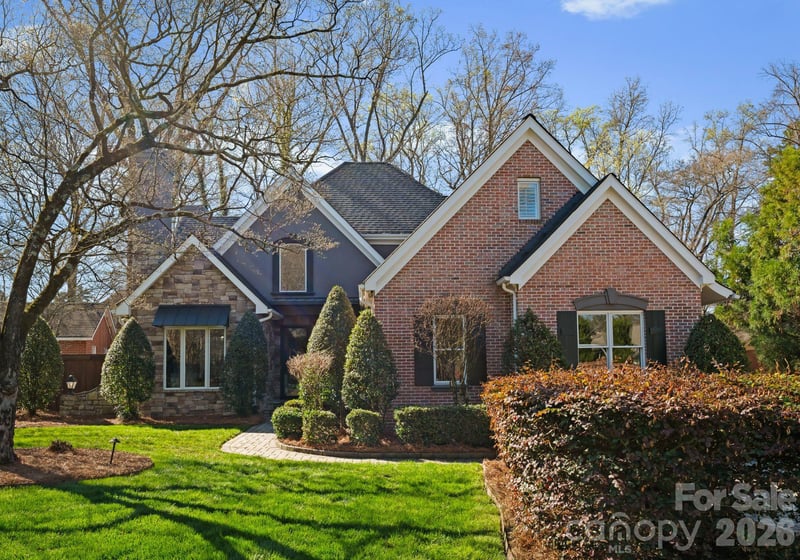 141 Sardis Ln, Charlotte, NC 28270