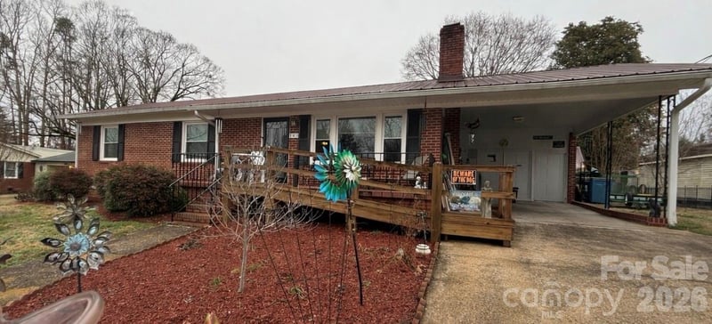 503 9th Ave, Conover, NC 28613